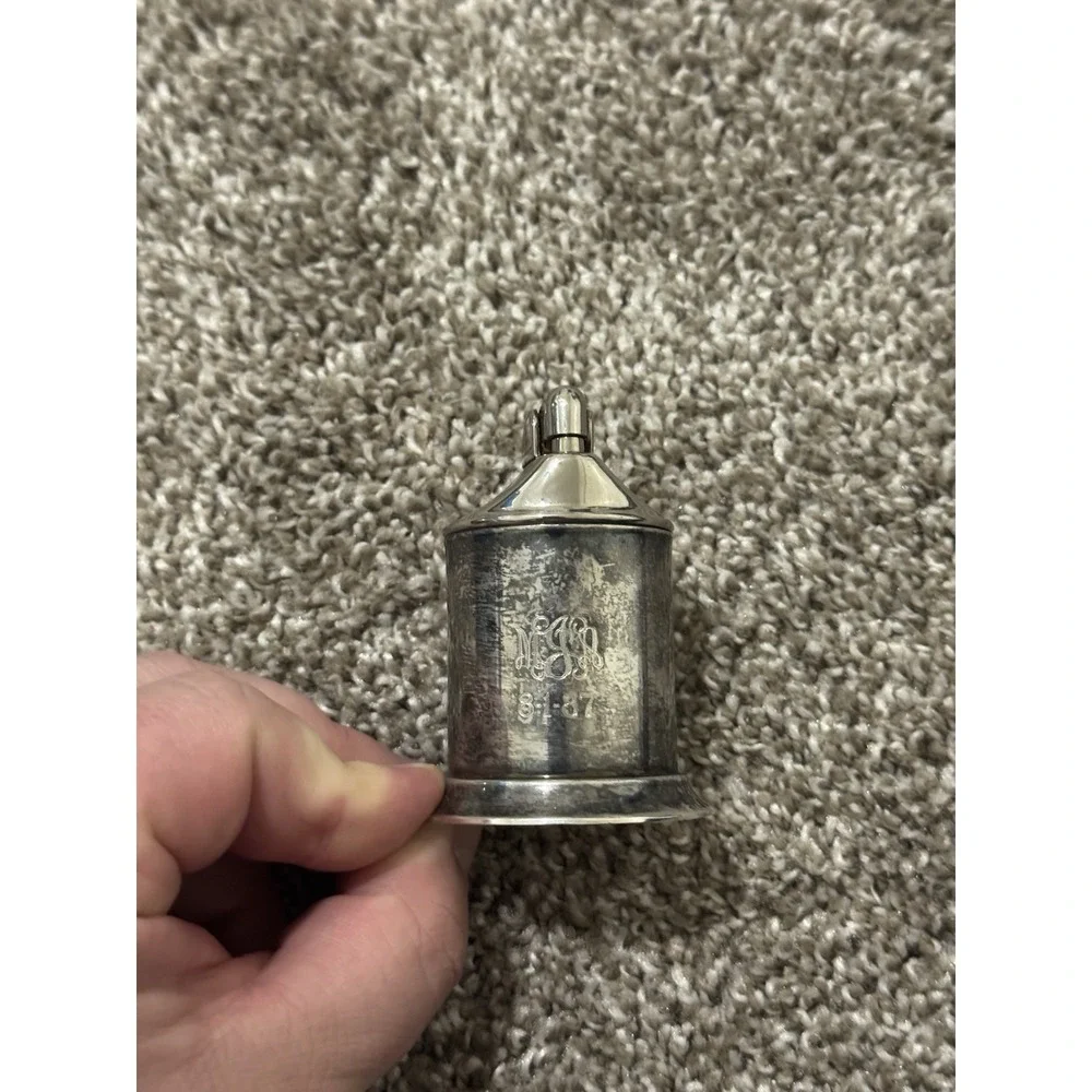 Vintage Tiffany & co Sterling Silver Cydrical Lighter z215 122g